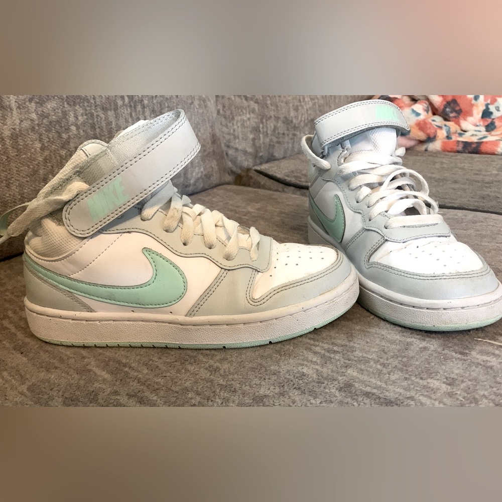 Nike court borough - worn once